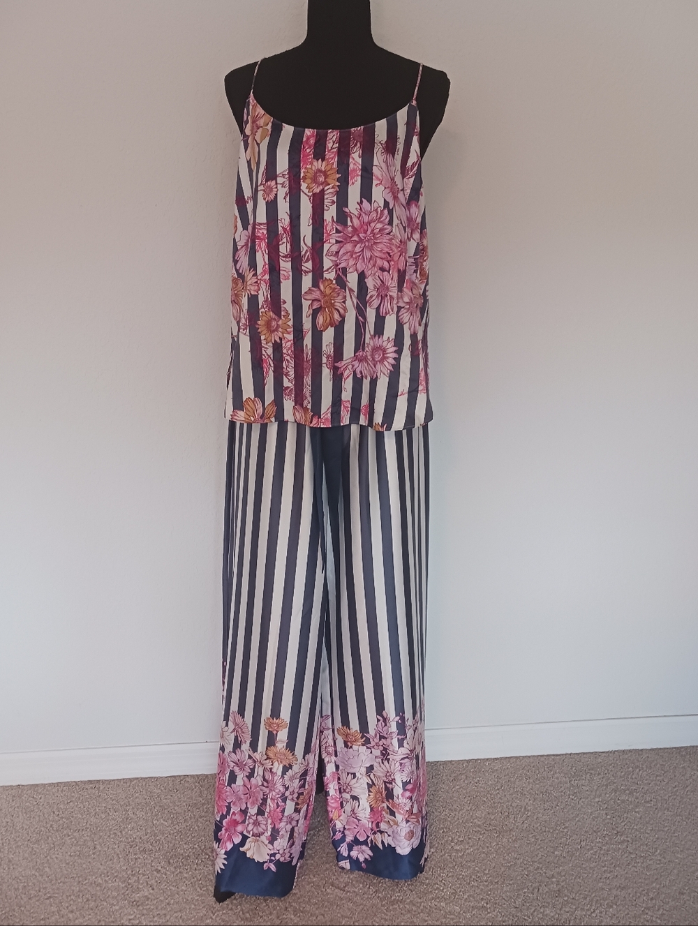 Victoria's Secret Sexy Satin Long Pajamas PJ's Loungewear Sz XL NWT